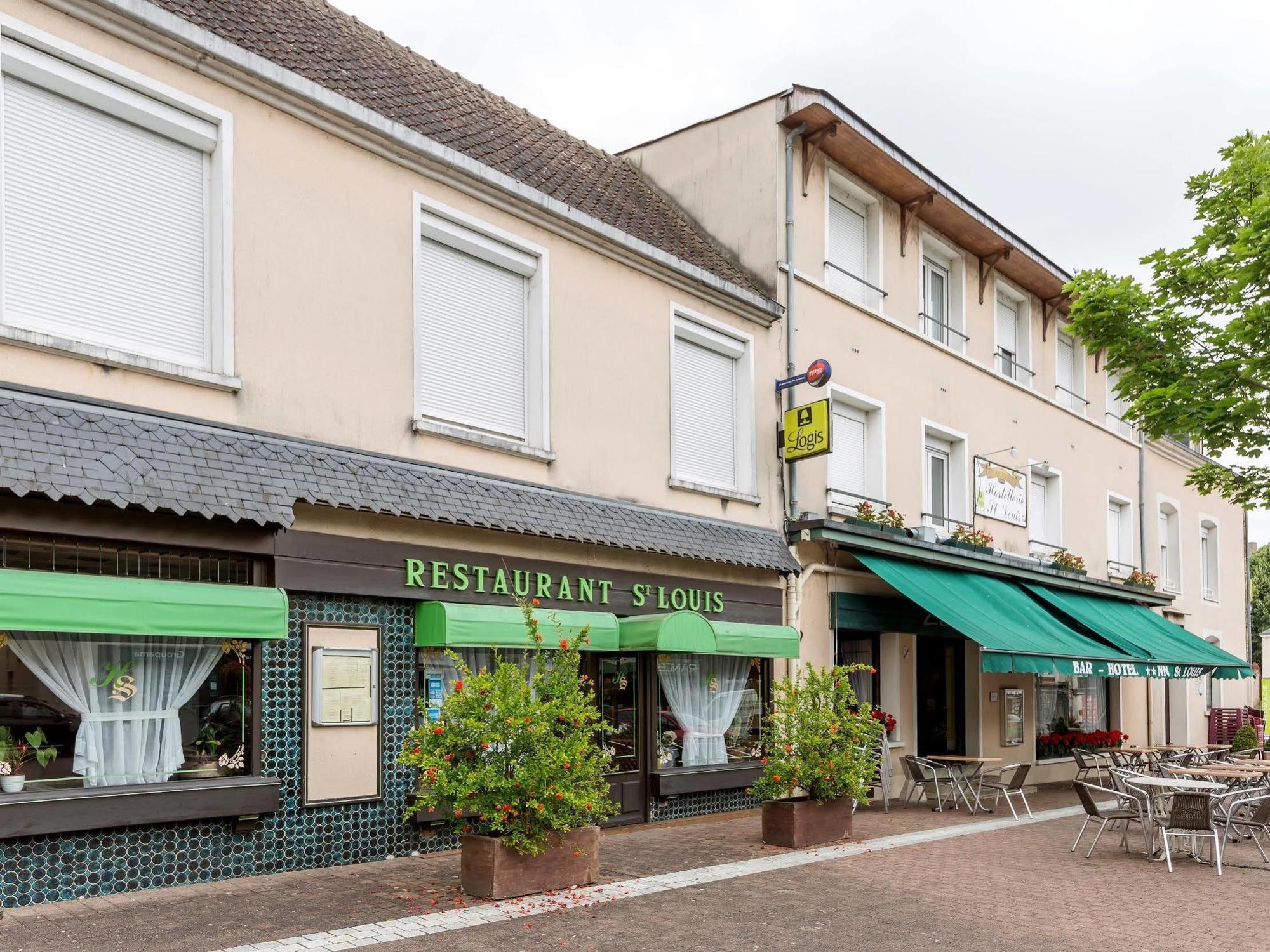 Hotel Logis Saint Louis La Suze-sur-Sarthe Exterior foto
